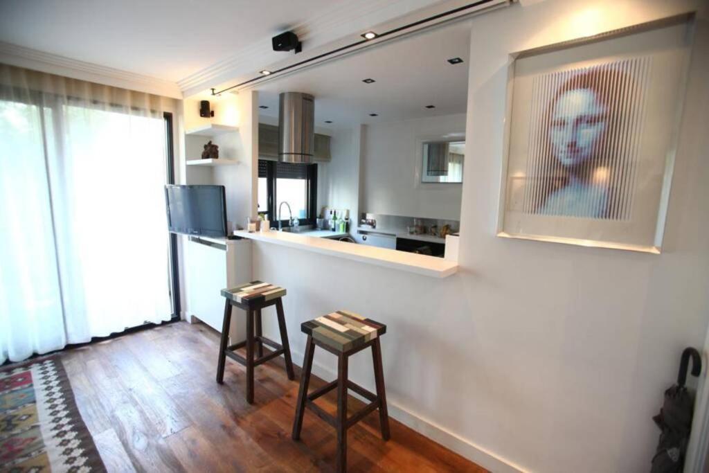 George Apartment In Neuilly Exterior foto