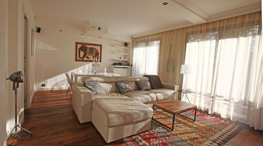 George Apartment In Neuilly Exterior foto